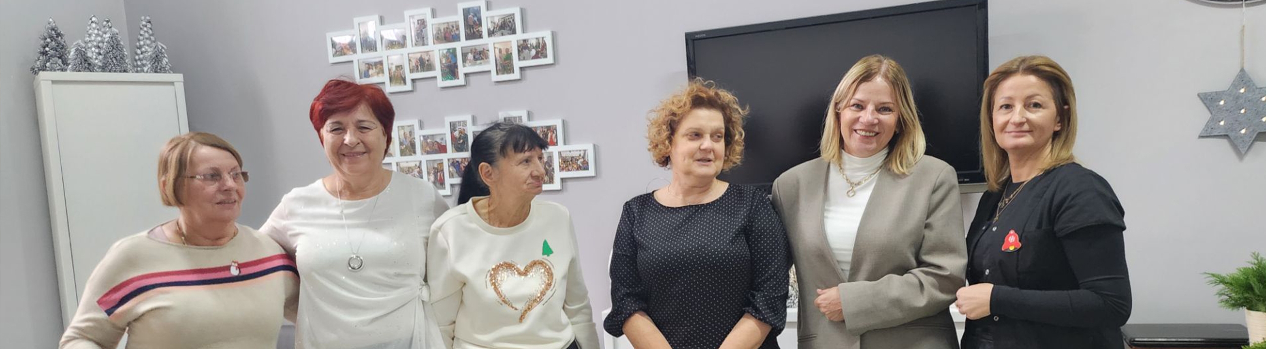 KOŁO WOLONTARITU PRZYGOTOWAŁO 150 PACZEK