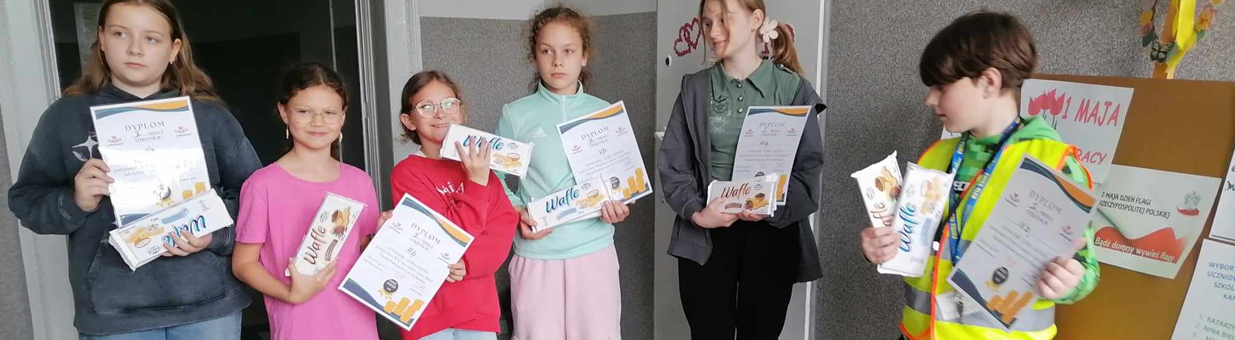 WSZYSCY RAZEM- GÓRA GROSZA