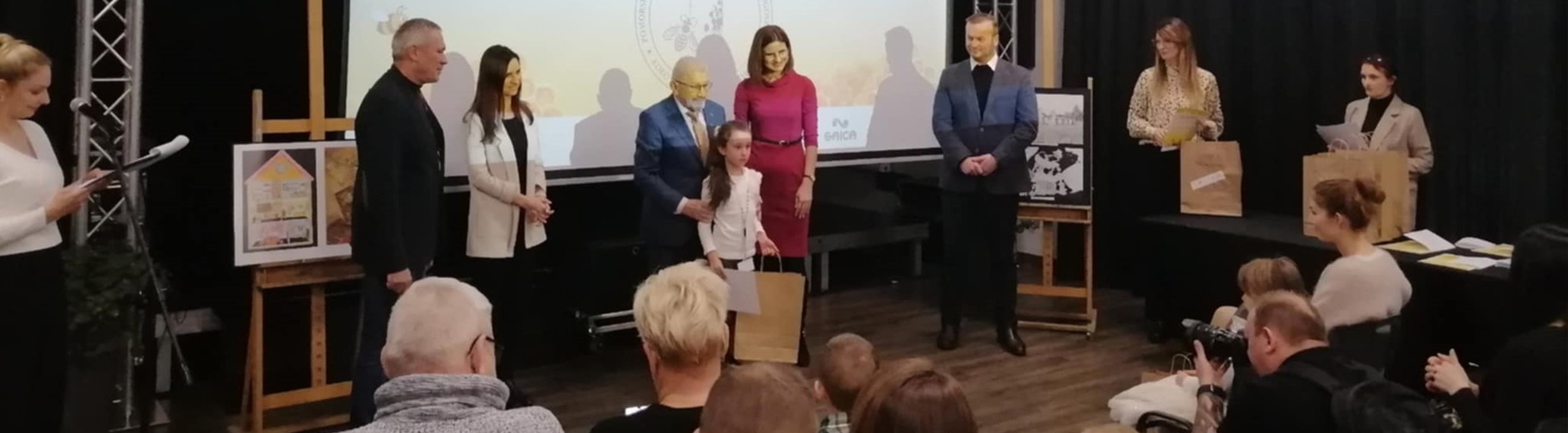 OGÓLNOPOLSKI KONKURS PLASTYCZNY „PSZCZOŁA” – SUKCES NASZYCH UCZNIÓW!