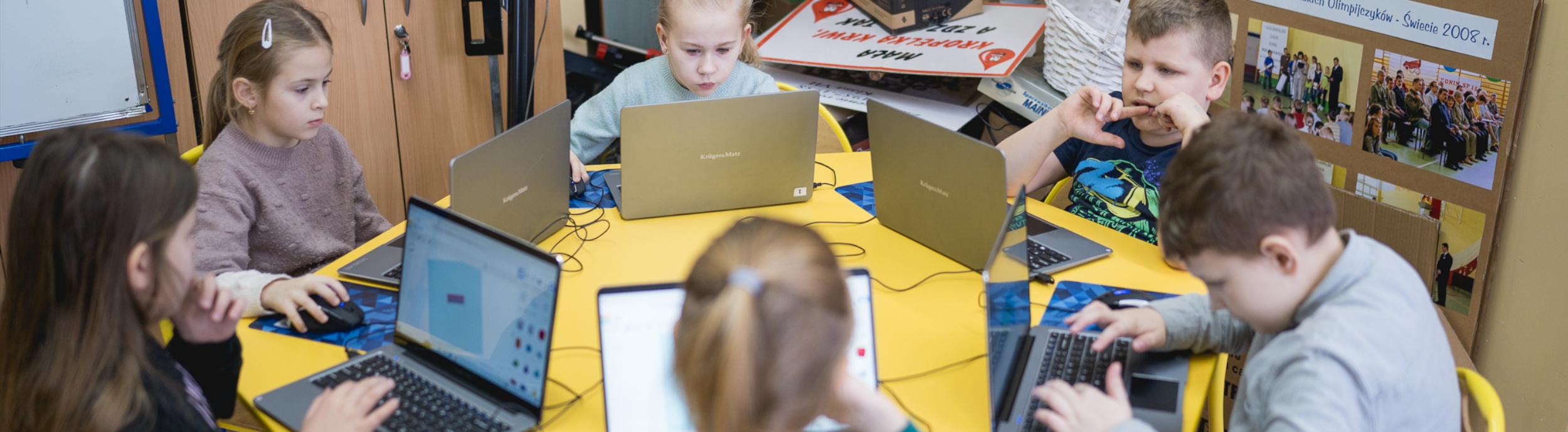 TRZECIOKLASIŚCI PROJEKTUJĄ 3D