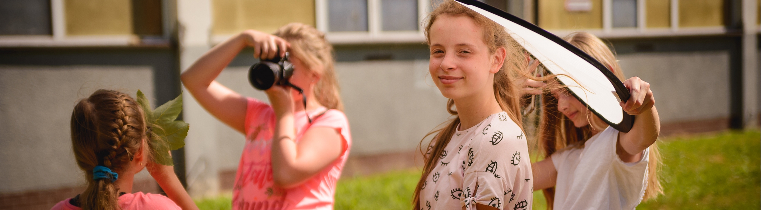 Koło Fotograficzne z liściem