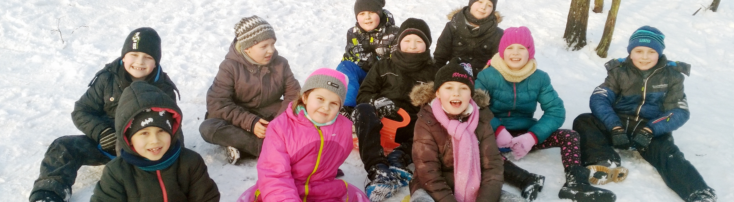 Zimowe zabawy na śniegu IIIB