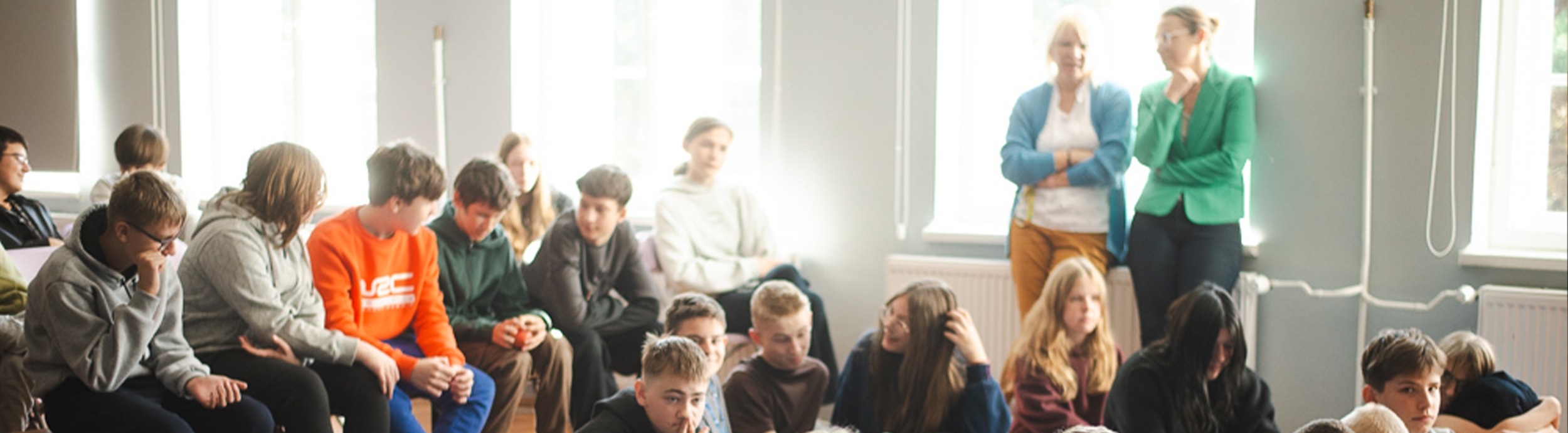 SPOTKANIE UCZNIÓW Z OCHOTNICZĄ STRAŻĄ POŻARNĄ