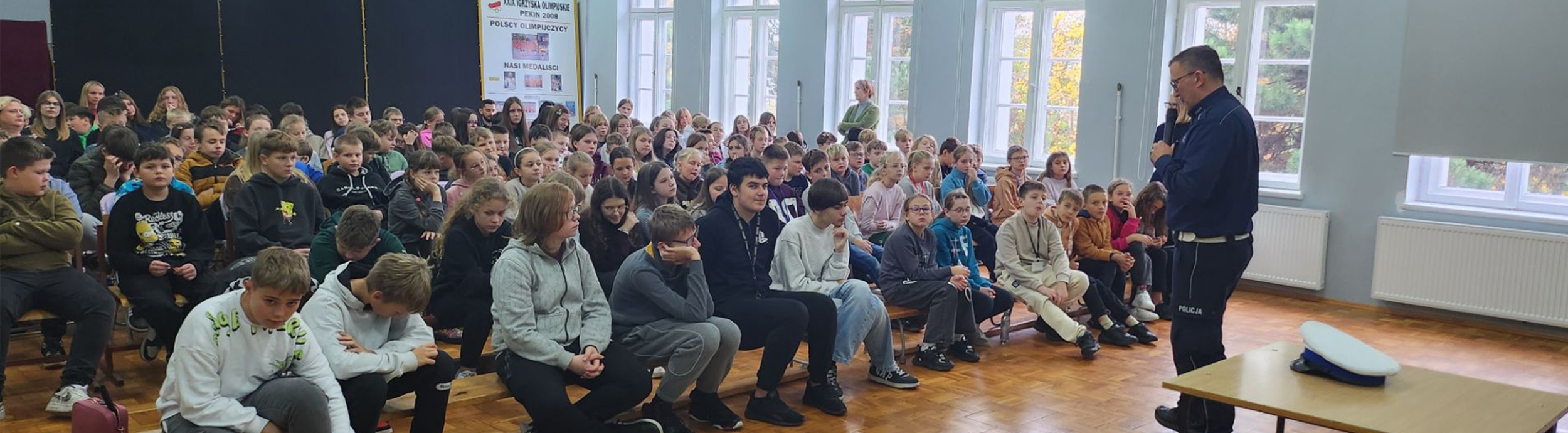 ODBLASKOWA SZKOŁ- SPOTKANIE Z POLICJĄ O BRD
